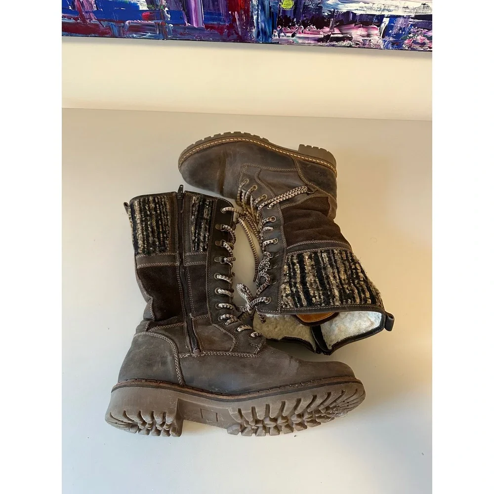 Bos & Co Brown Leather Knit Trim Lug Sole Winter Boots | Size 38 / 7.5